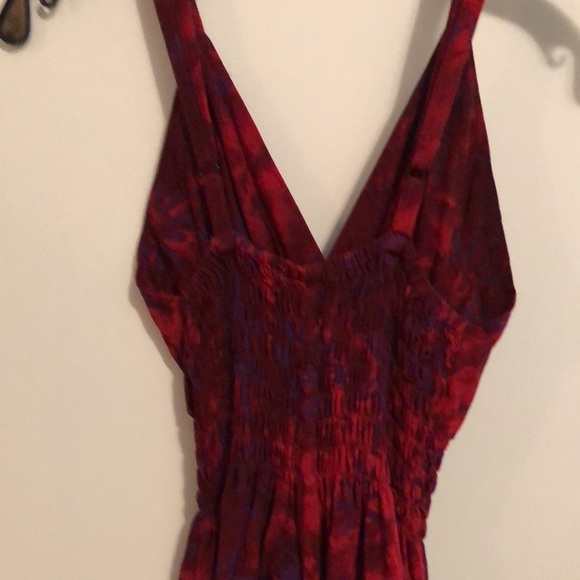 Authentic Hawaiian dress reds and hints of purple flower print - Picture 9 of 11